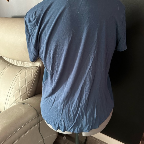 **3 for $15**Joe fresh top - Picture 2 of 3